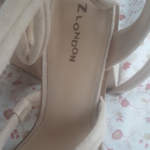 Z London Faux Ballet Heels - Picture 5 of 6